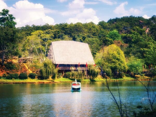 Hồ Đắk ke